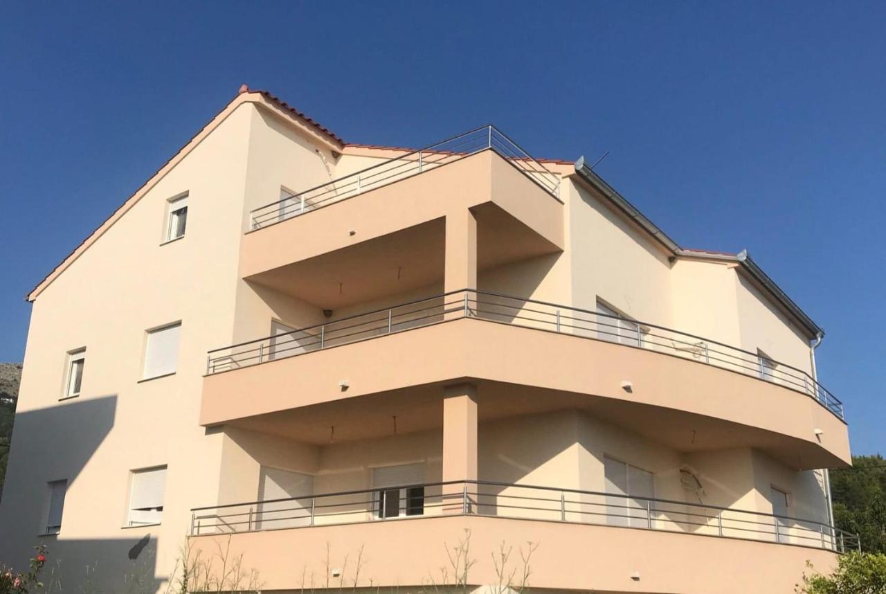 Villa Ana Perfect For Families With Kids And Groups,House With Heated Pool Подстрана Екстериор снимка