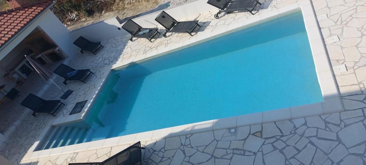 Villa Ana Perfect For Families With Kids And Groups,House With Heated Pool Подстрана Екстериор снимка