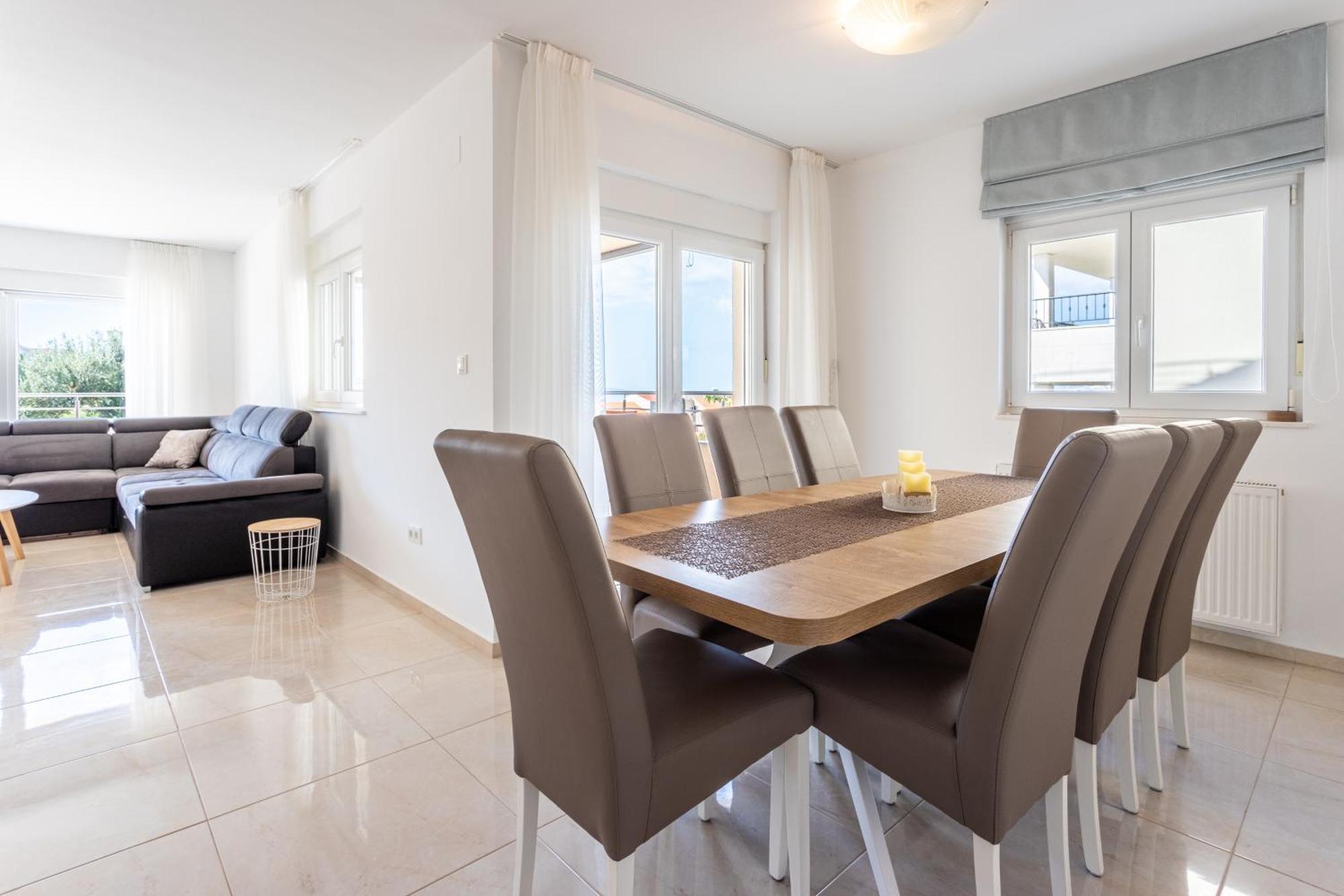 Villa Ana Perfect For Families With Kids And Groups,House With Heated Pool Подстрана Екстериор снимка
